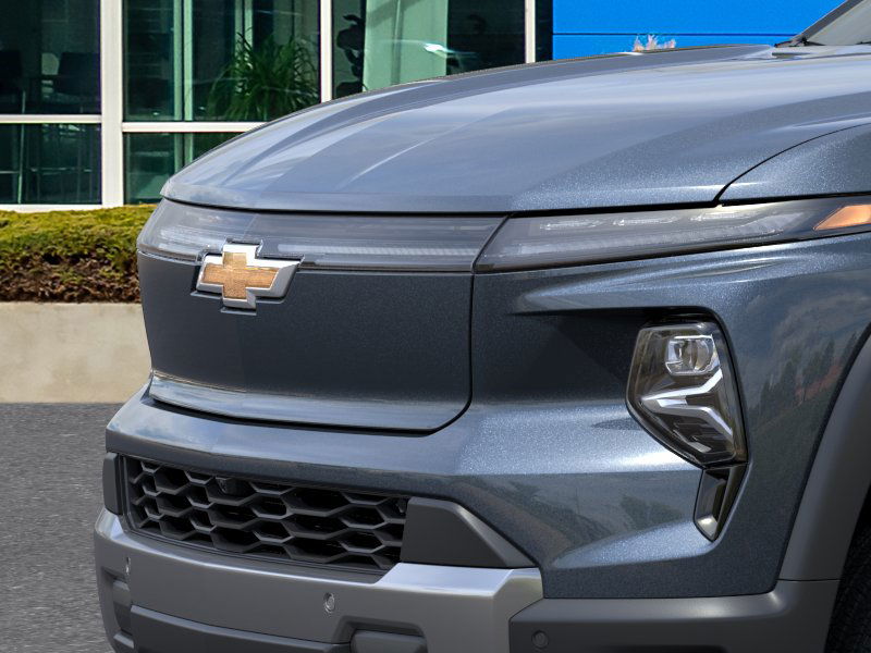 2026 Chevrolet Silverado EV LT photo 12