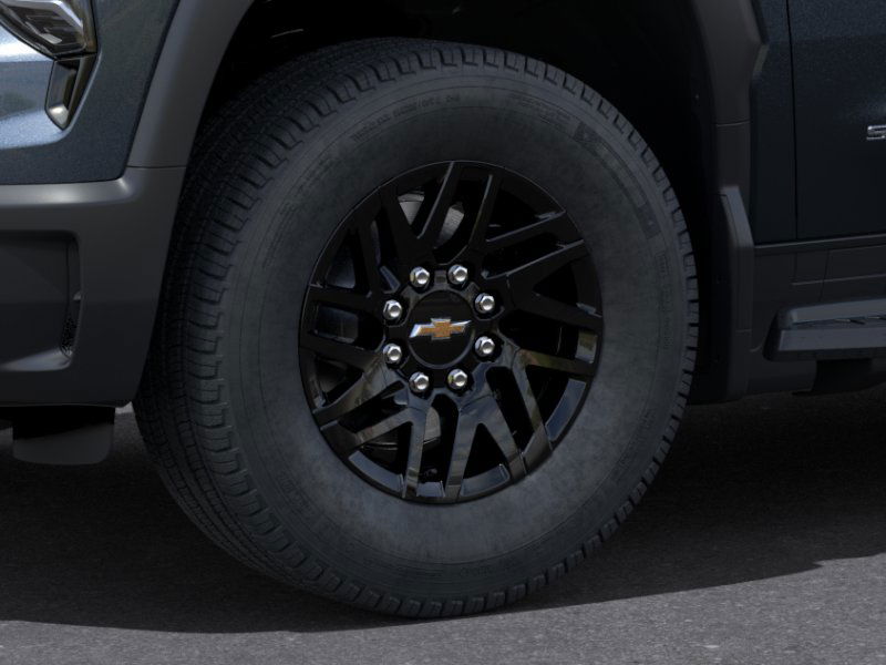 2025 Chevrolet Silverado EV LT photo 7