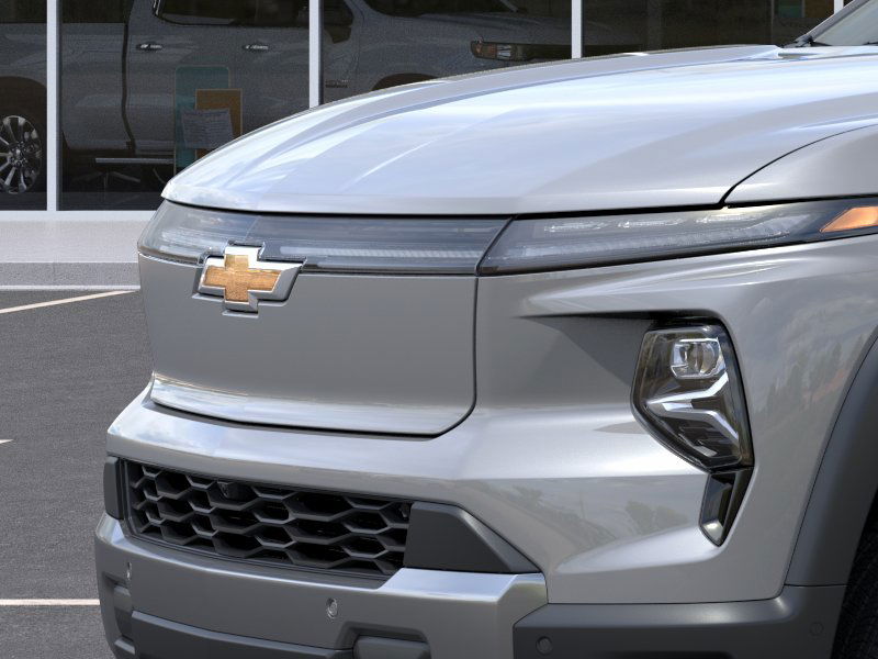 2025 Chevrolet Silverado EV LT - Photo 30