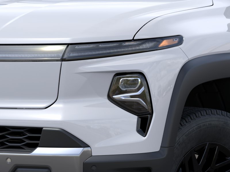 New 2026 Summit White Chevrolet LT - Extended Range image 41