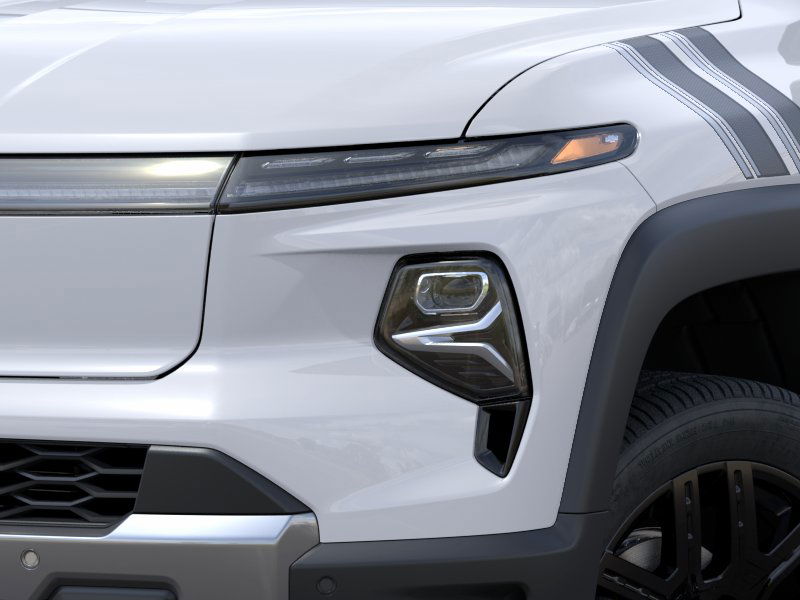 2025 Chevrolet Silverado EV LT photo 10