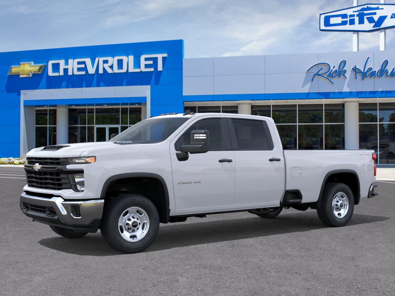 New 2026 Summit White Chevrolet WT image 28