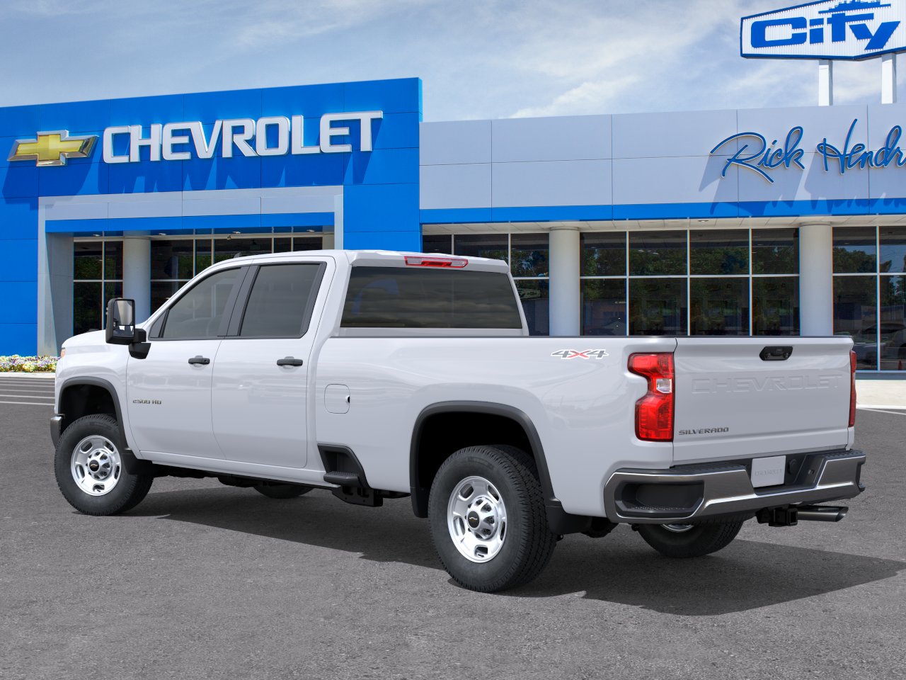 New 2026 Summit White Chevrolet WT image 29