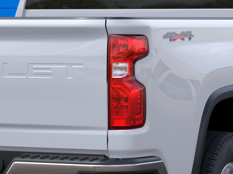 New 2026 Summit White Chevrolet WT image 37
