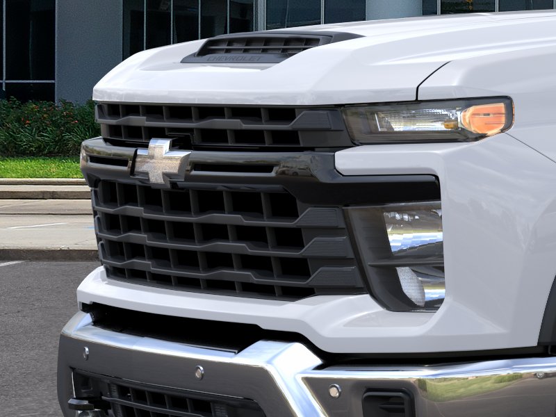 New 2026 Summit White Chevrolet WT image 13