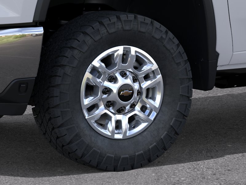 New 2026 Summit White Chevrolet WT image 9