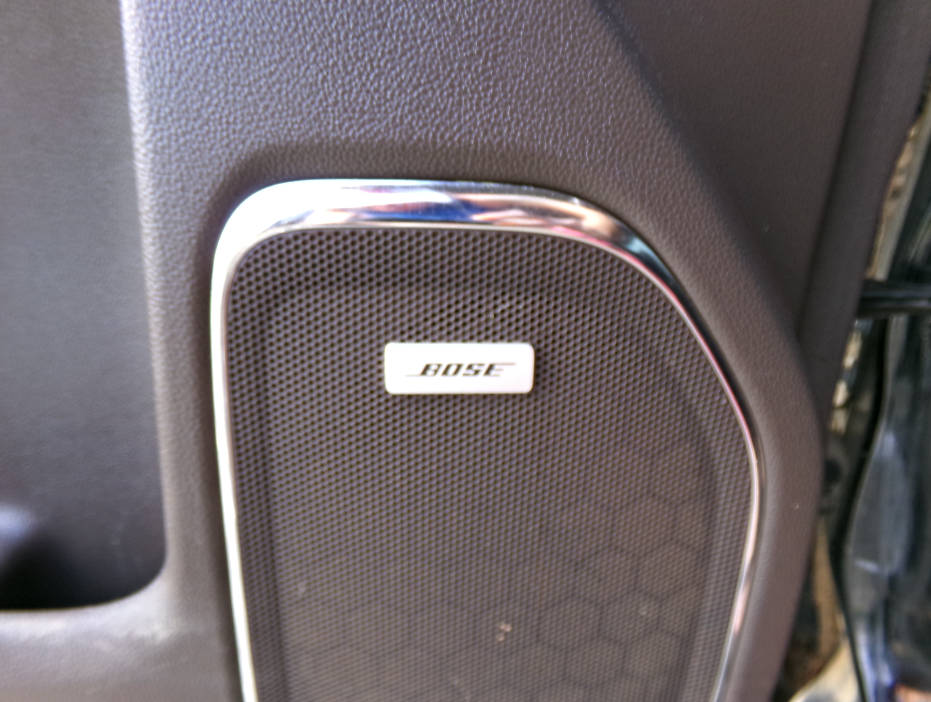 Used 2015 BLACK Chevrolet LTZ image 11