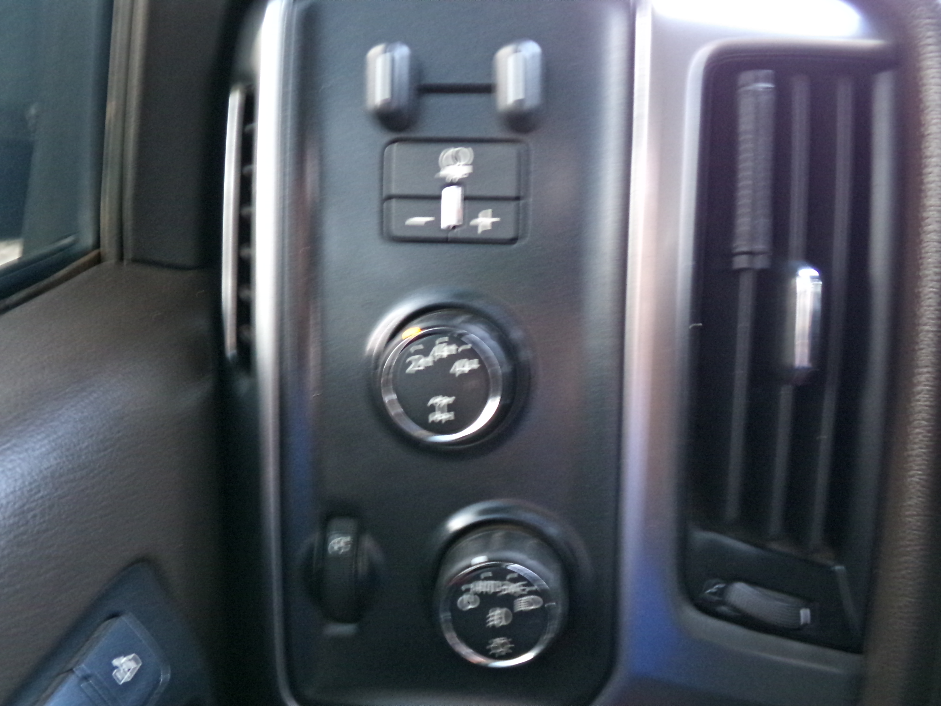 Used 2015 BLACK Chevrolet LTZ image 12