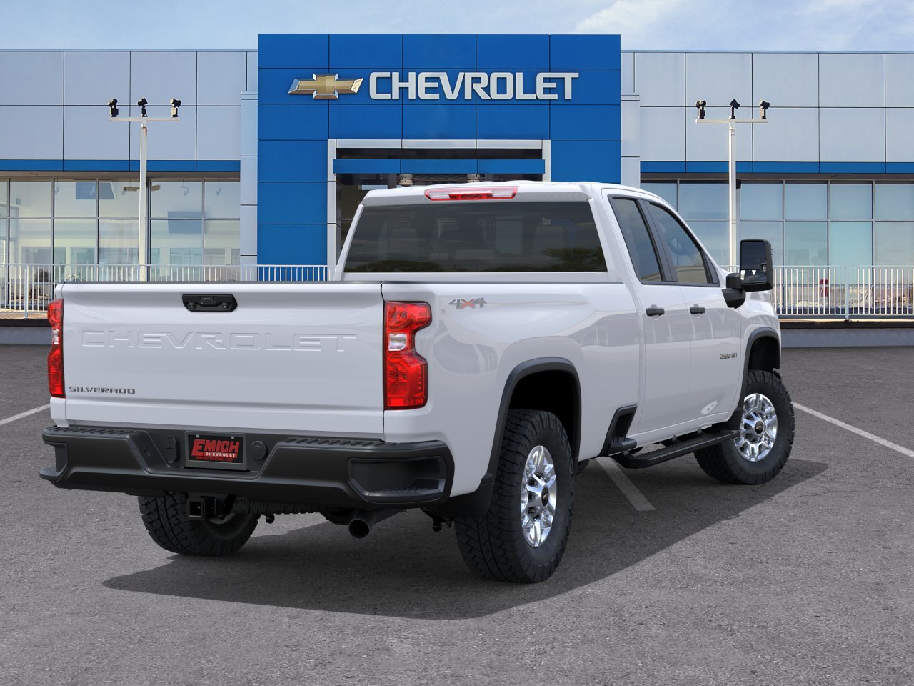 New 2026 Summit White Chevrolet WT image 28