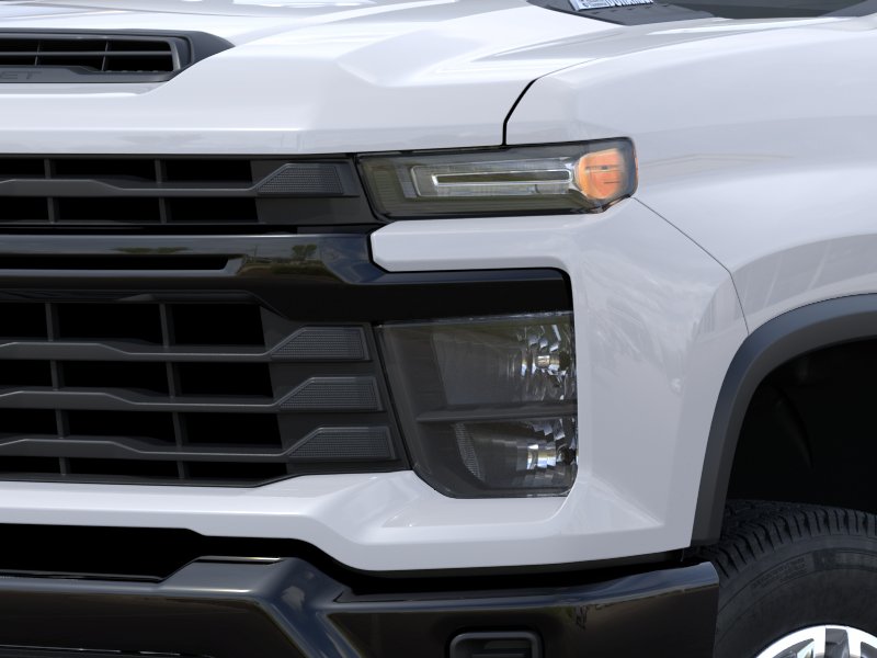 New 2026 Summit White Chevrolet WT image 43