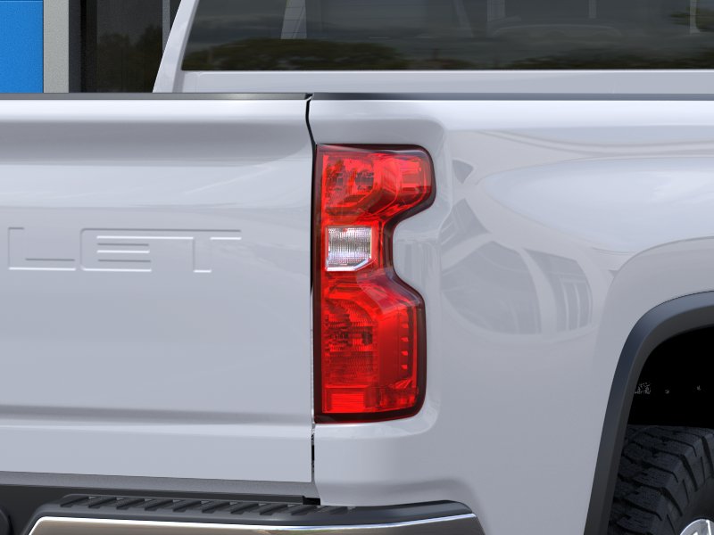New 2026 Summit White Chevrolet WT image 11