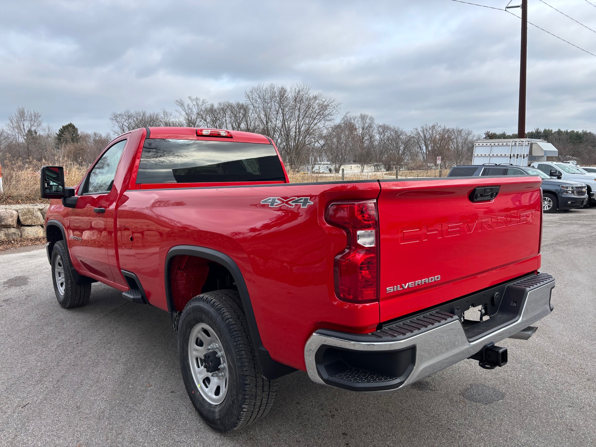 2025 Chevrolet Silverado 3500HD photo 4