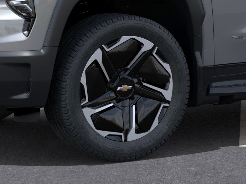 2026 Chevrolet Silverado EV LT - Photo 45