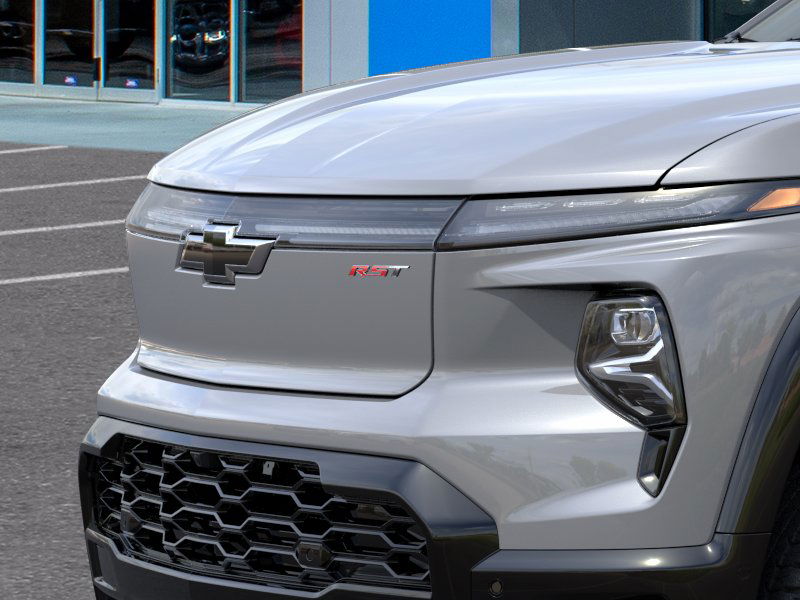 2025 Chevrolet Silverado EV RST photo 13
