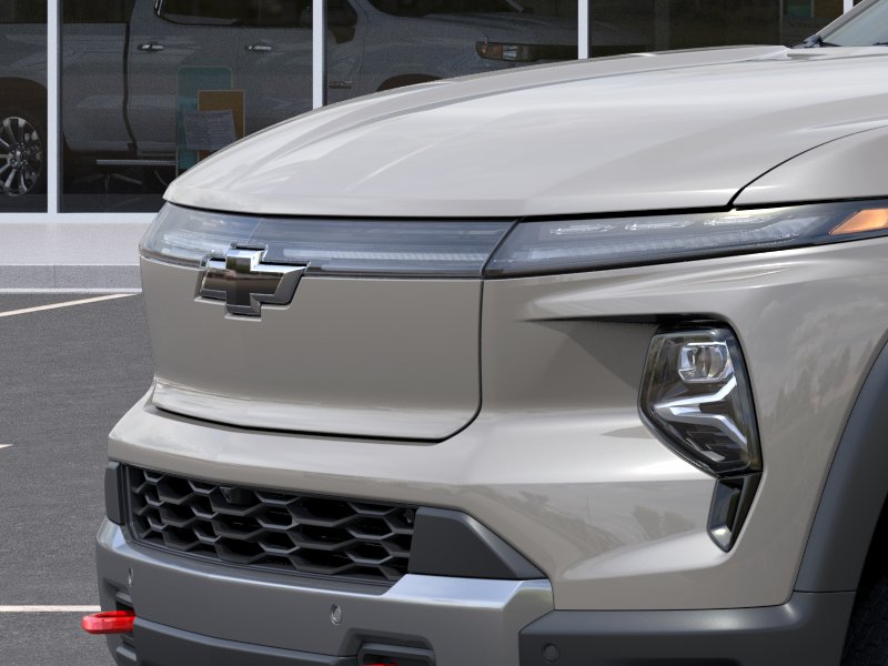 New 2026 White Sands Chevrolet Trail Boss - Extended Range image 13