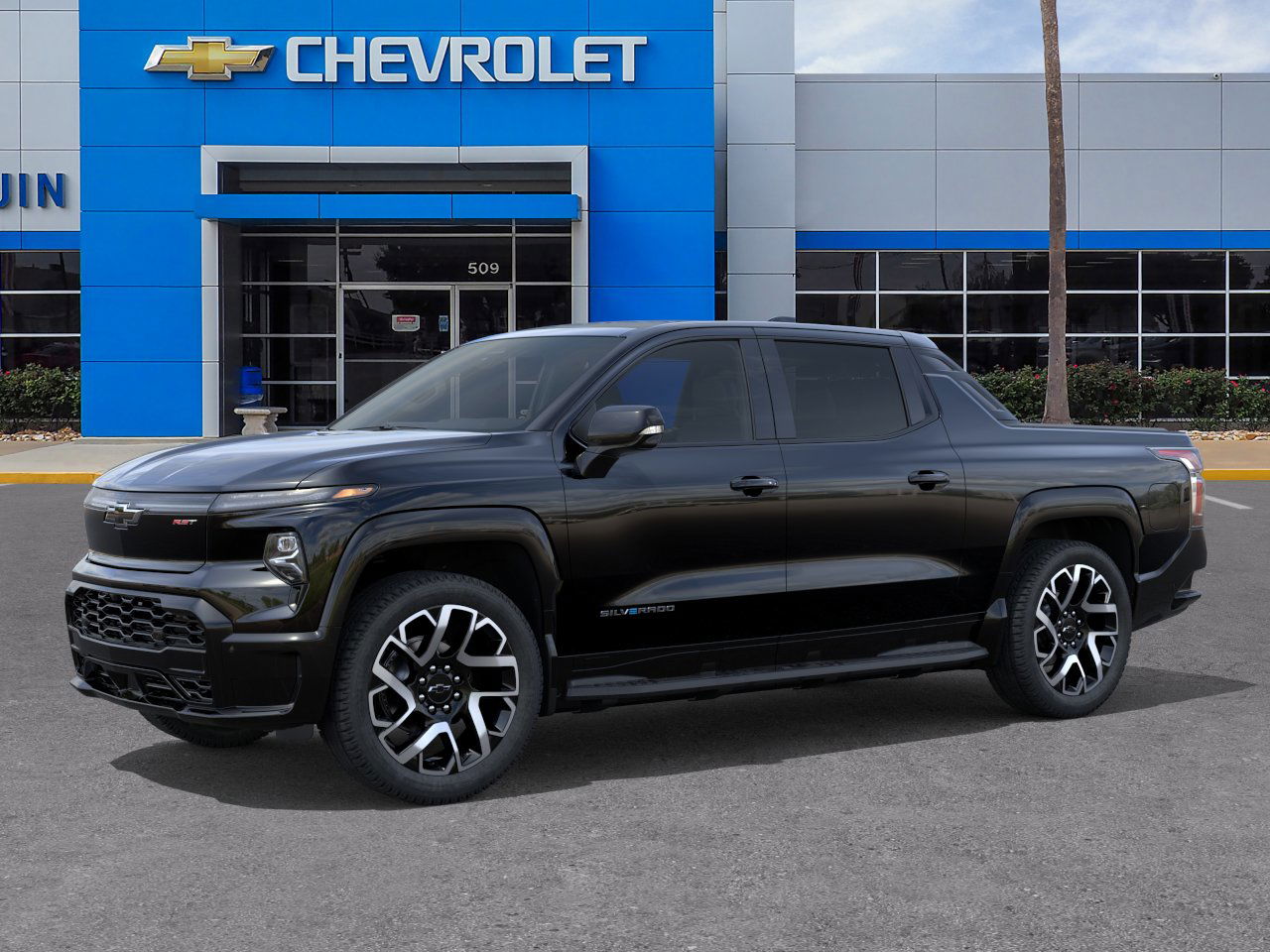 2024 Chevrolet Silverado EV RST photo 2