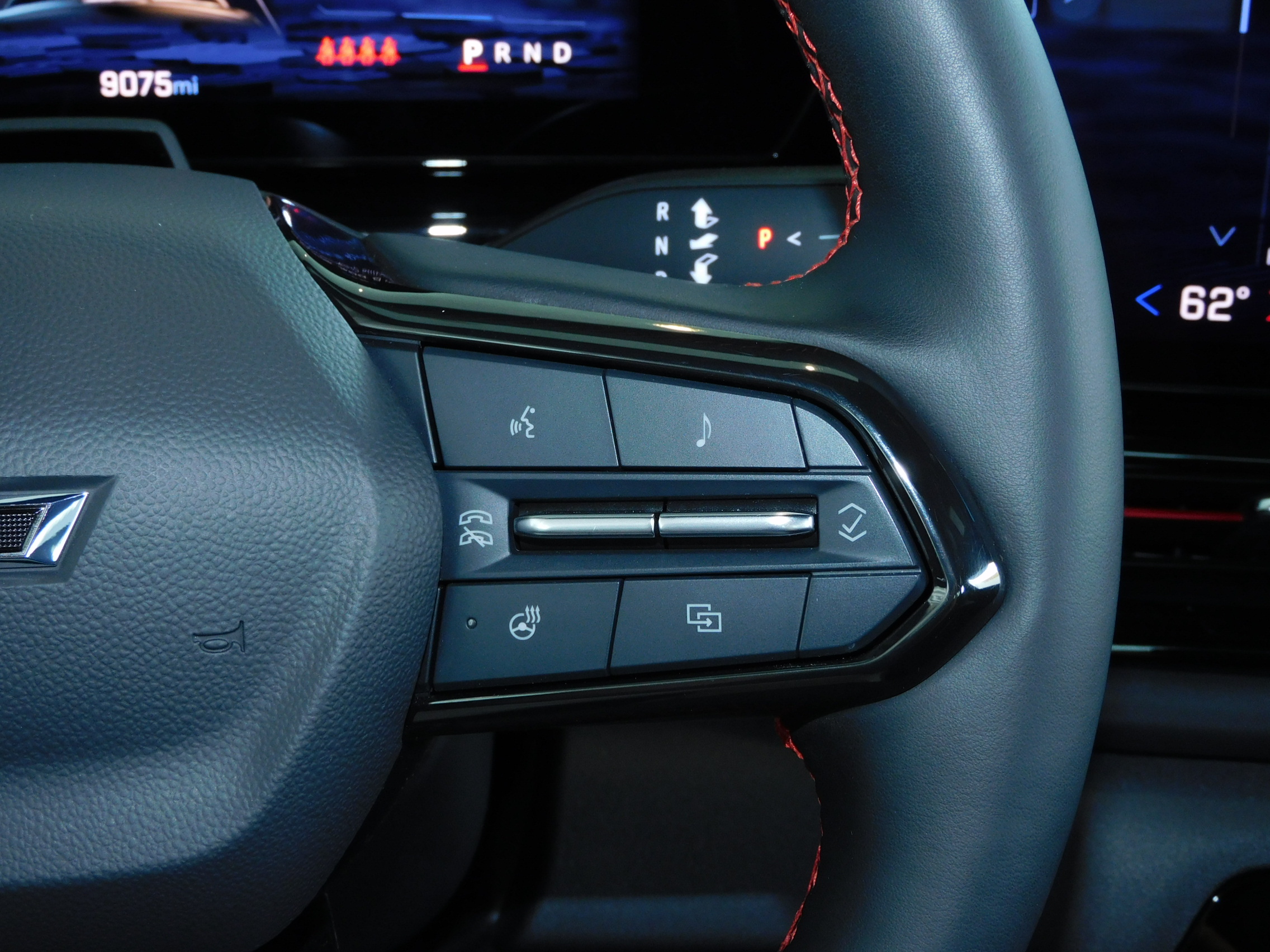 2024 Chevrolet Silverado EV RST photo 27