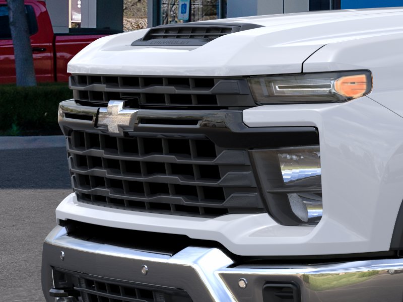 New 2026 Summit White Chevrolet WT image 37
