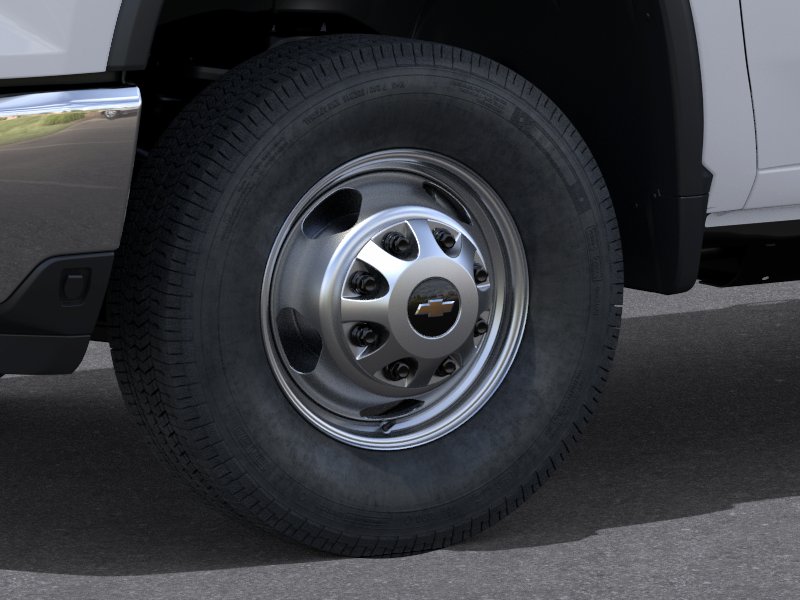 New 2026 Summit White Chevrolet WT DRW image 9