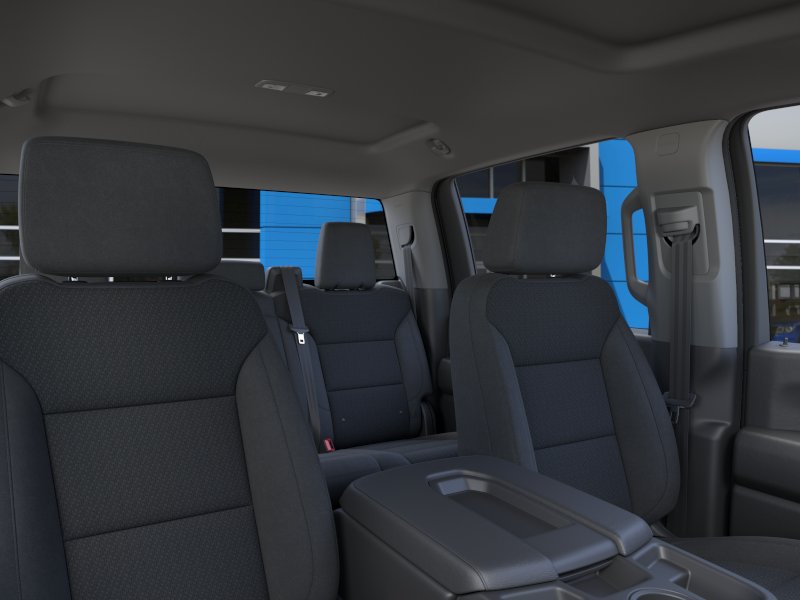 New 2026 Summit White Chevrolet WT image 24