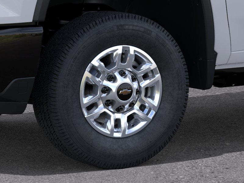 New 2026 Summit White Chevrolet WT image 33