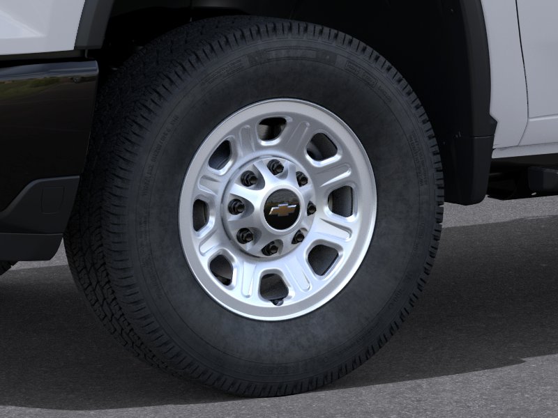 New 2026 Summit White Chevrolet WT image 9