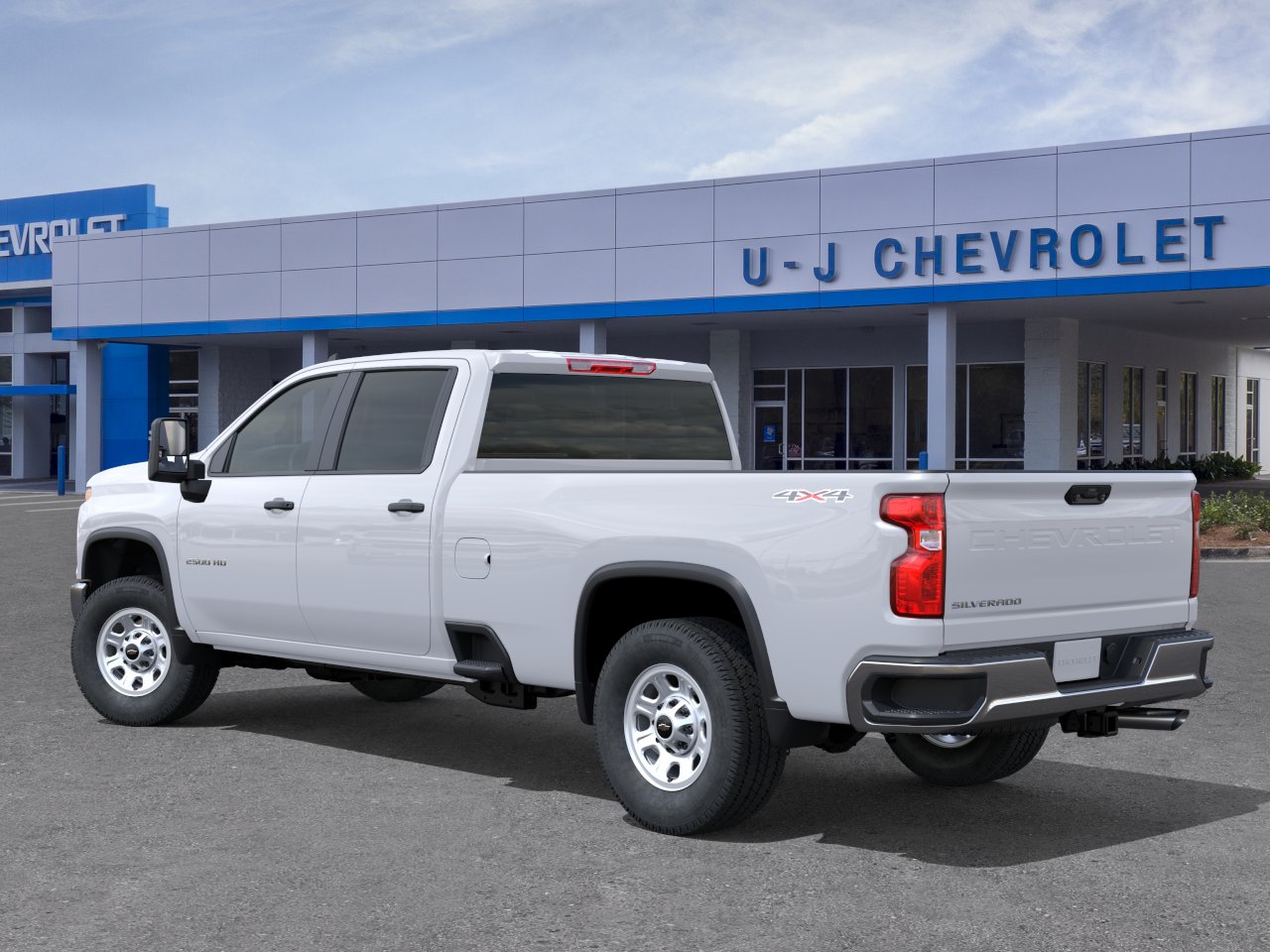 New 2026 Summit White Chevrolet WT image 3