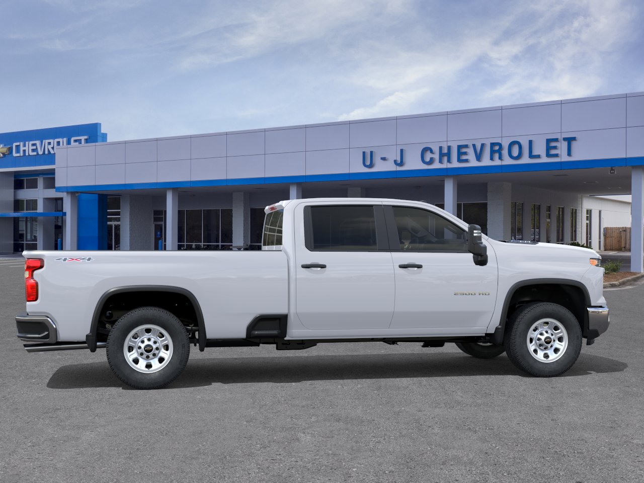 New 2026 Summit White Chevrolet WT image 5