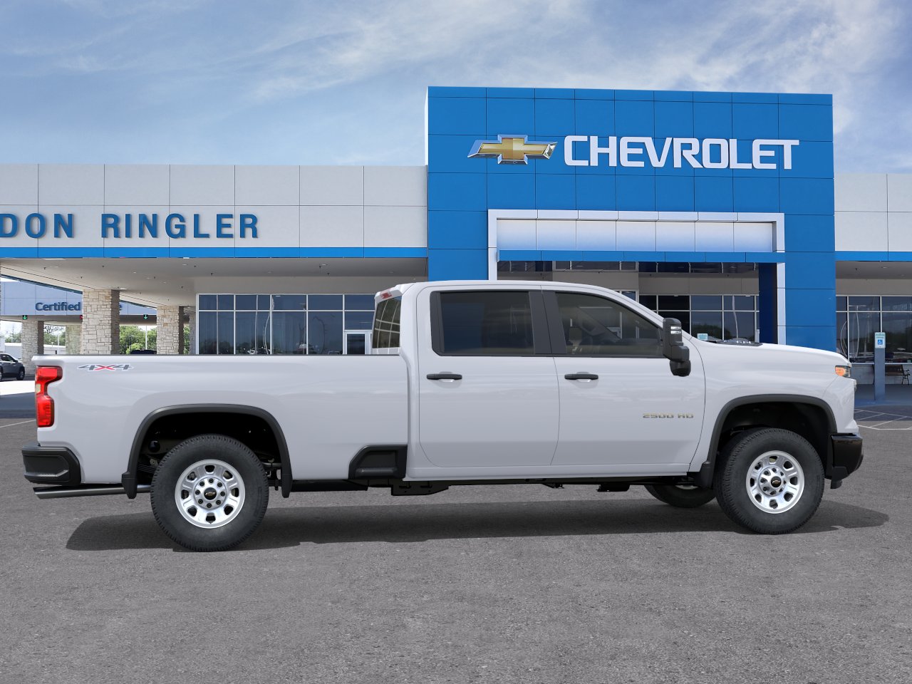 New 2026 Summit White Chevrolet WT image 29