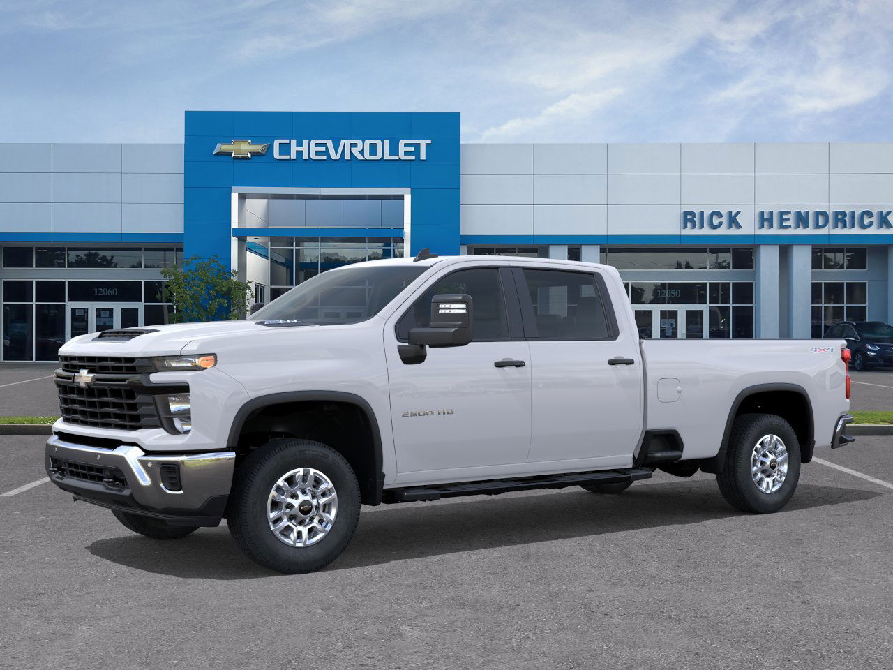 New 2026 Summit White Chevrolet WT image 37