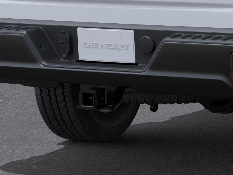 New 2026 Summit White Chevrolet WT image 14