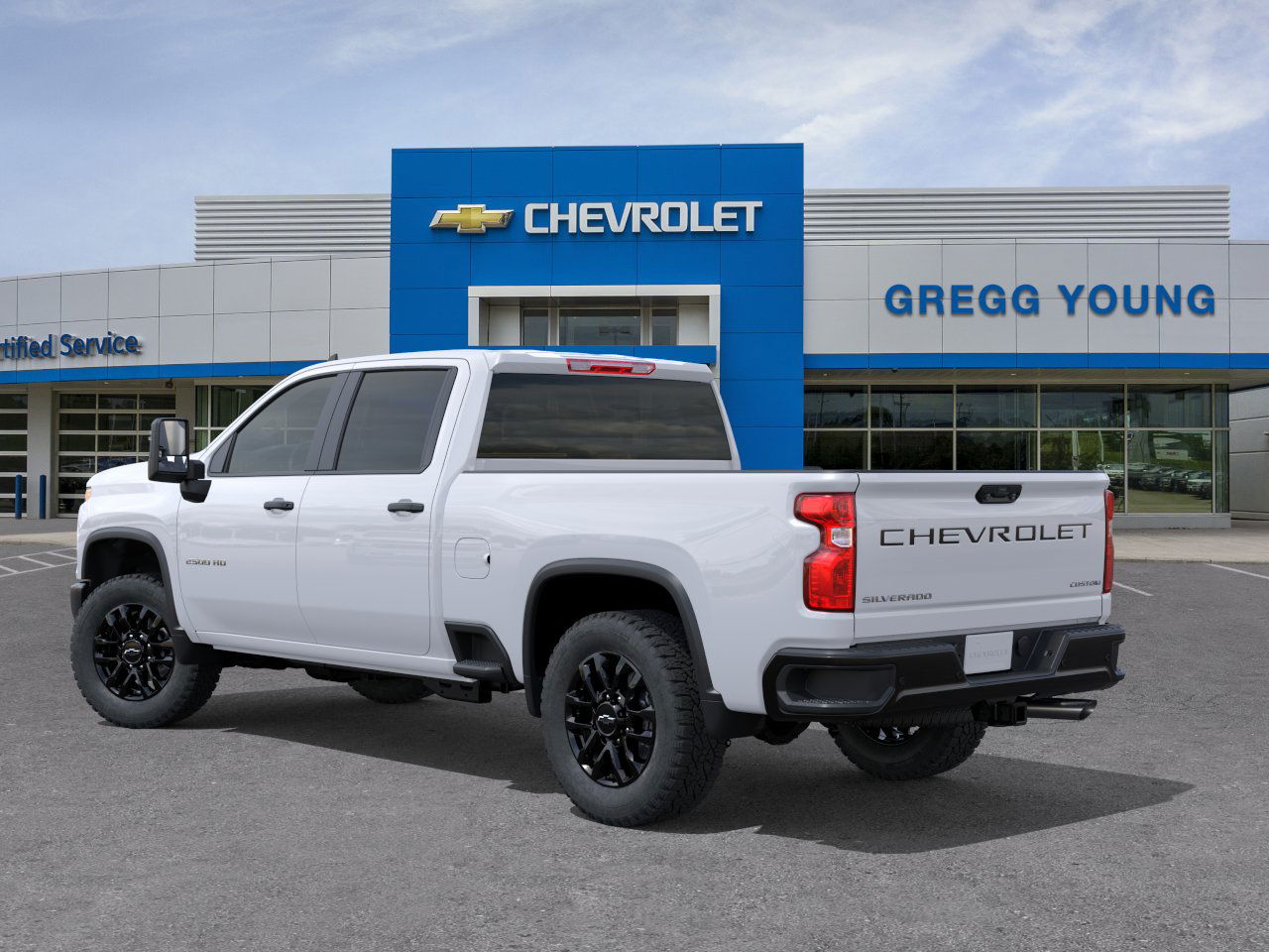 2025 Chevrolet Silverado 2500HD Custom photo 3