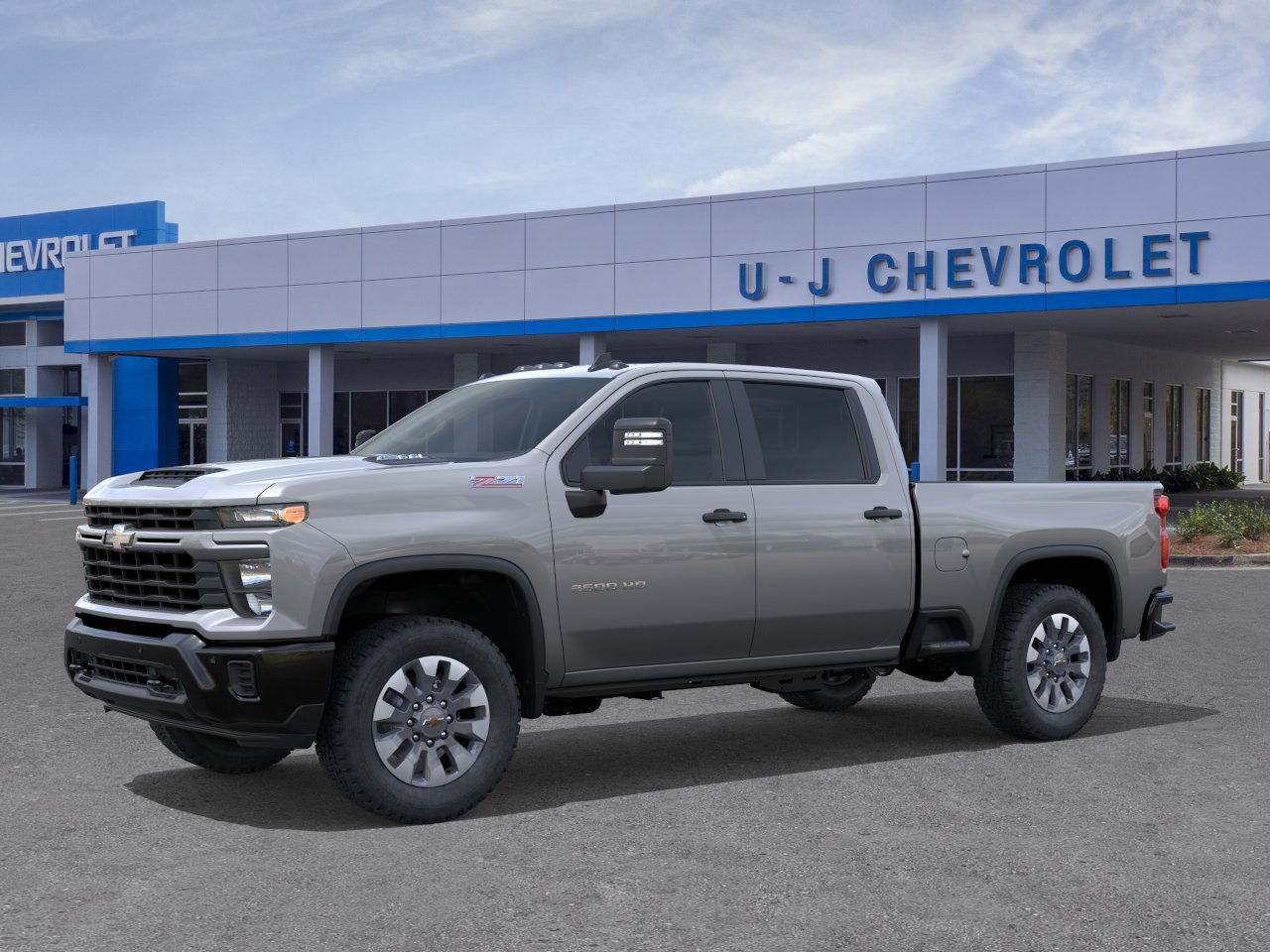 2026 Chevrolet Silverado 2500HD Custom photo 2