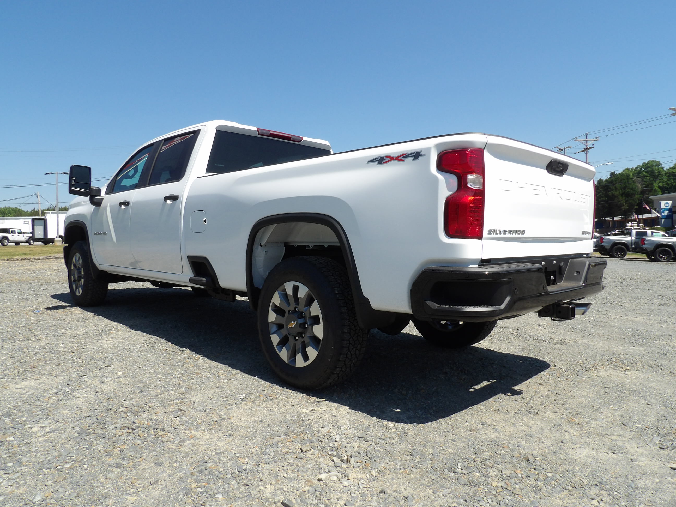 New 2026 Summit White Chevrolet Custom image 12