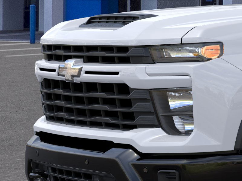 2026 Chevrolet Silverado 2500HD Custom photo 13