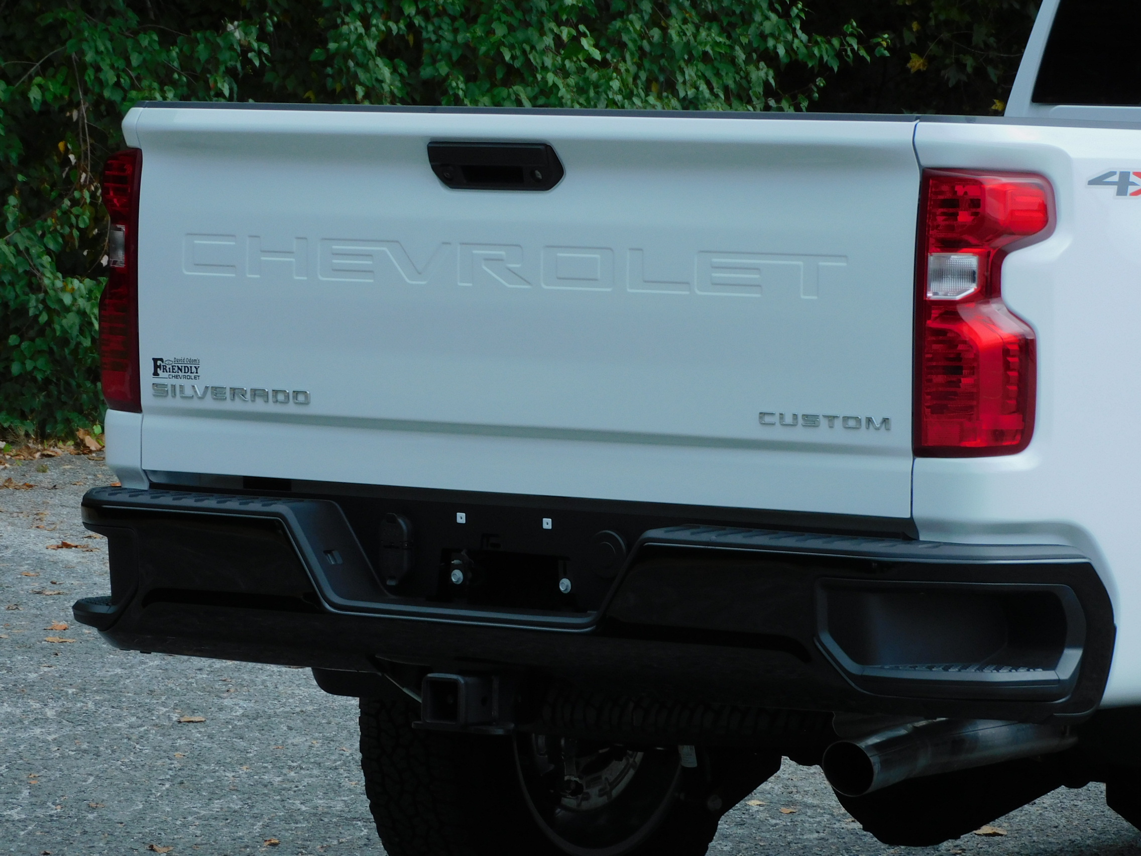 2025 Chevrolet Silverado 2500HD Custom photo 4