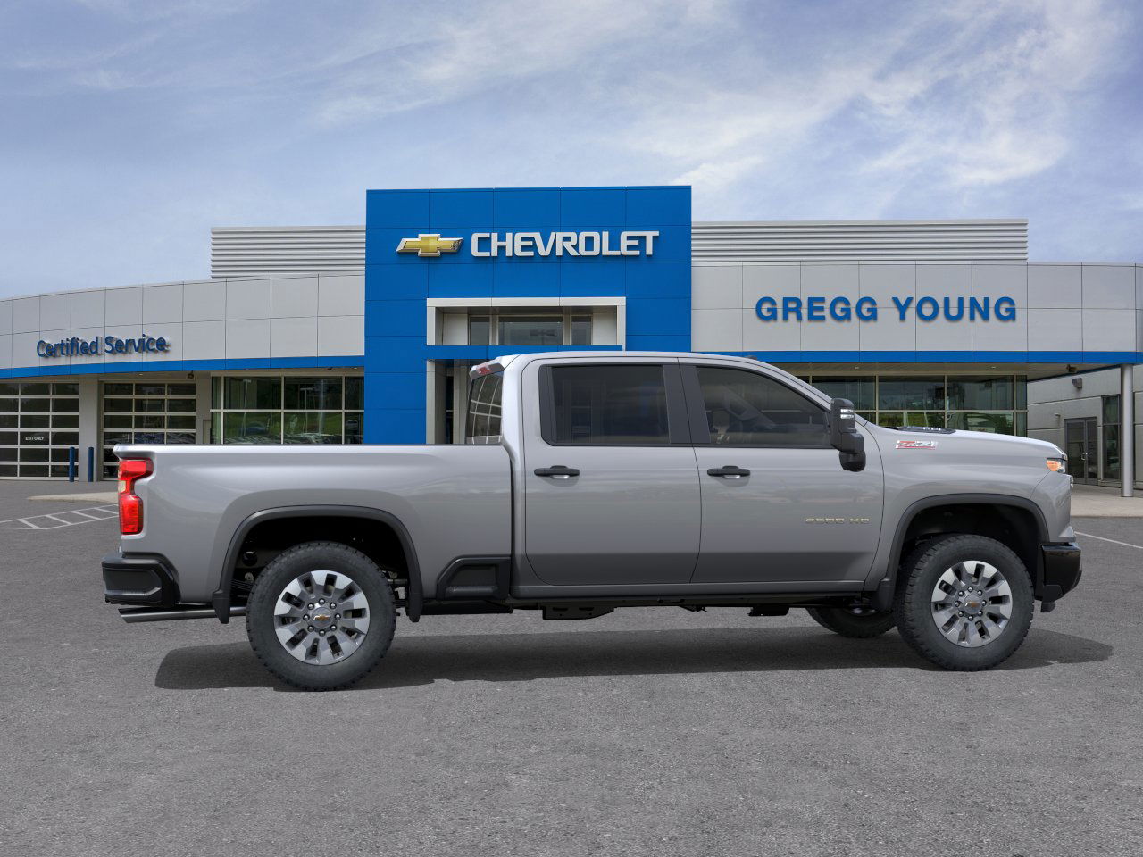 2025 Chevrolet Silverado 2500HD Custom photo 5