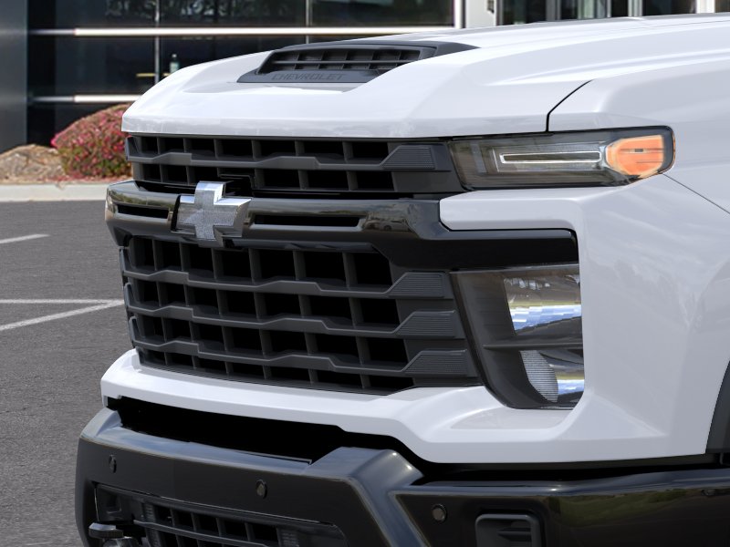 New 2026 Summit White Chevrolet Custom image 37