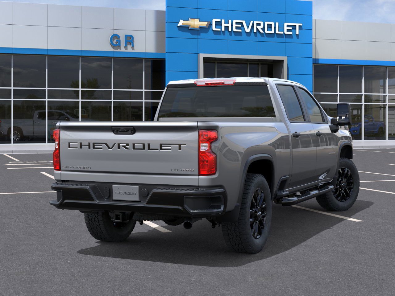 2025 Chevrolet Silverado 2500HD Custom photo 4