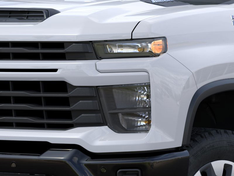 2025 Chevrolet Silverado 2500HD Custom photo 10