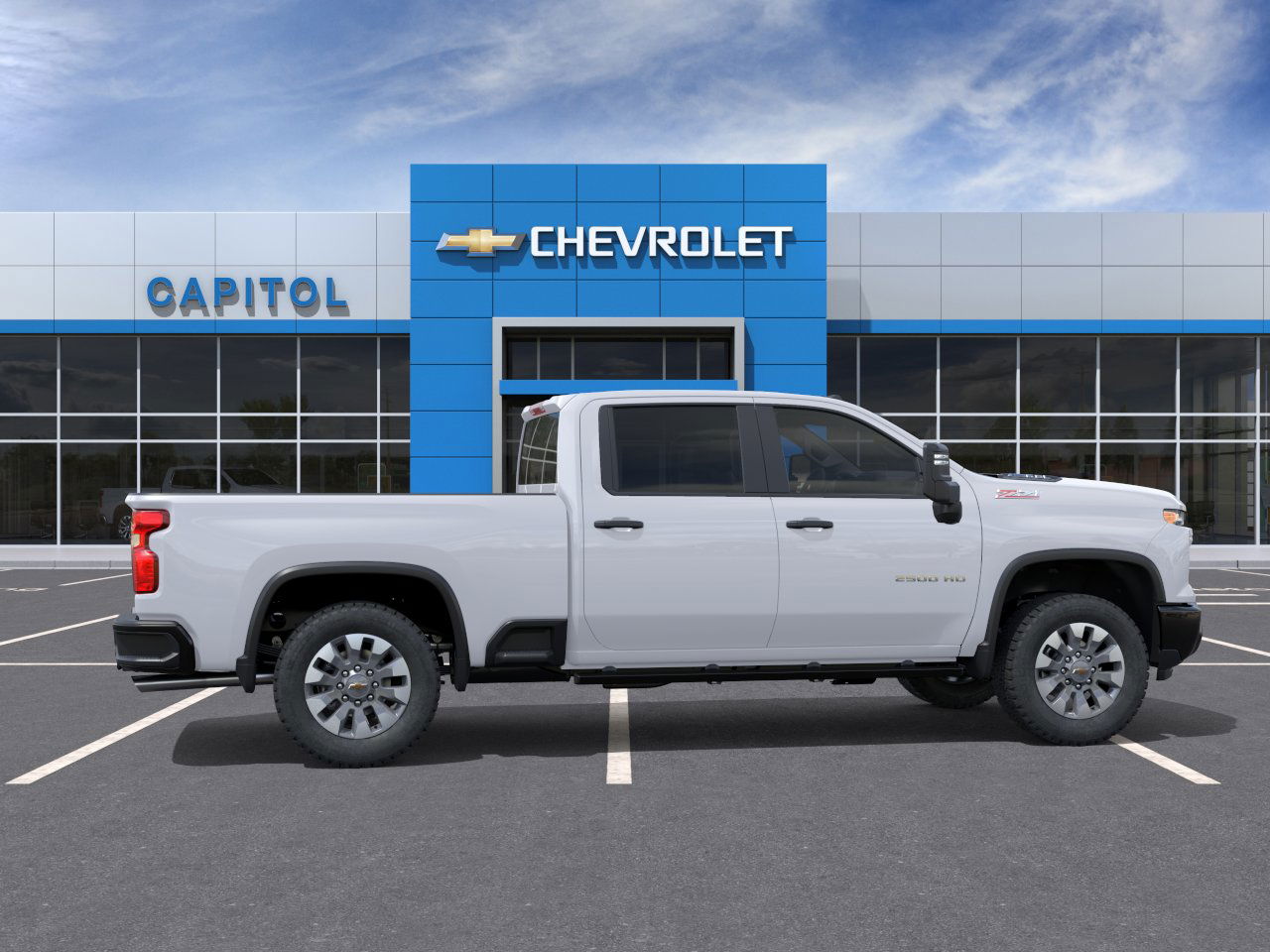 2025 Chevrolet Silverado 2500HD Custom photo 5
