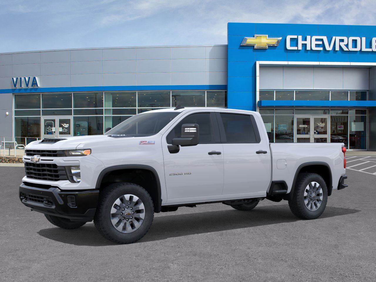 2025 Chevrolet Silverado 2500HD Custom photo 2