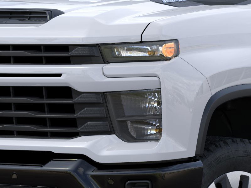 2025 Chevrolet Silverado 2500HD Custom photo 10