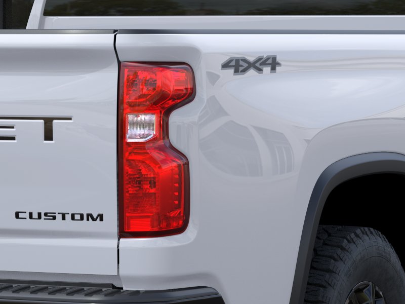 New 2026 Summit White Chevrolet Custom image 37