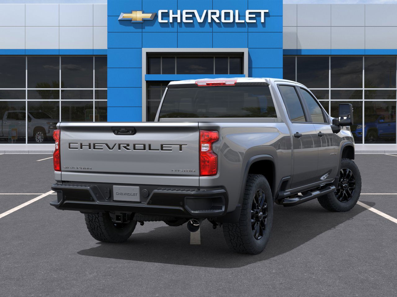 2025 Chevrolet Silverado 2500HD Custom photo 4