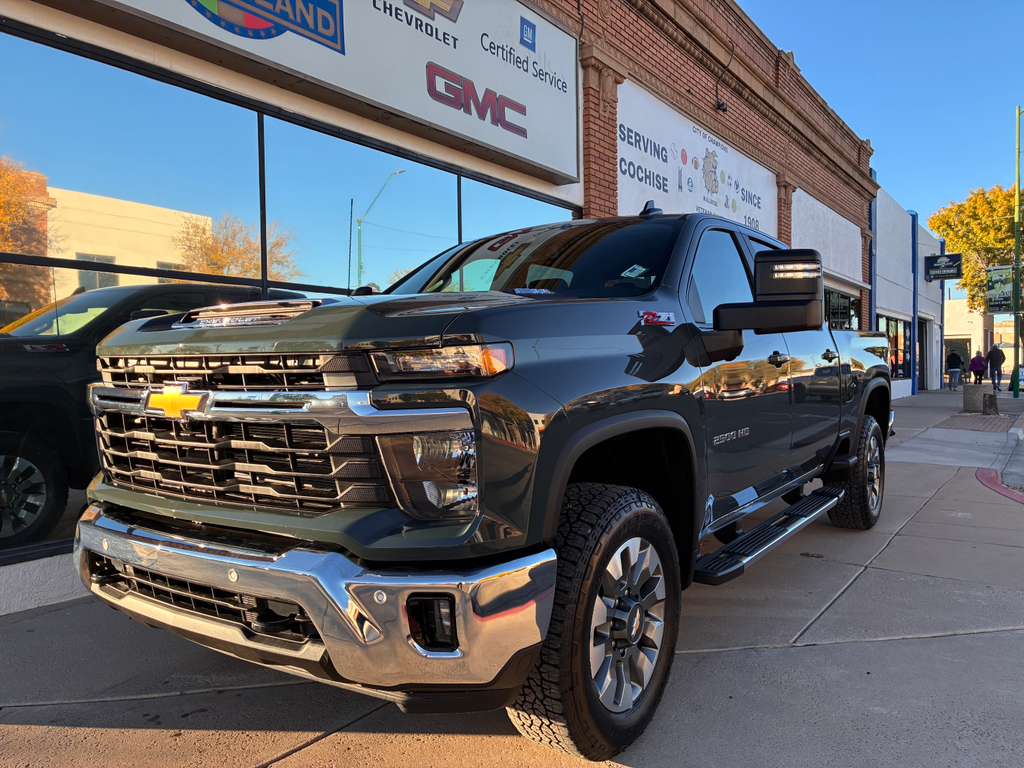 2026 Chevrolet Silverado 2500HD LT's photo