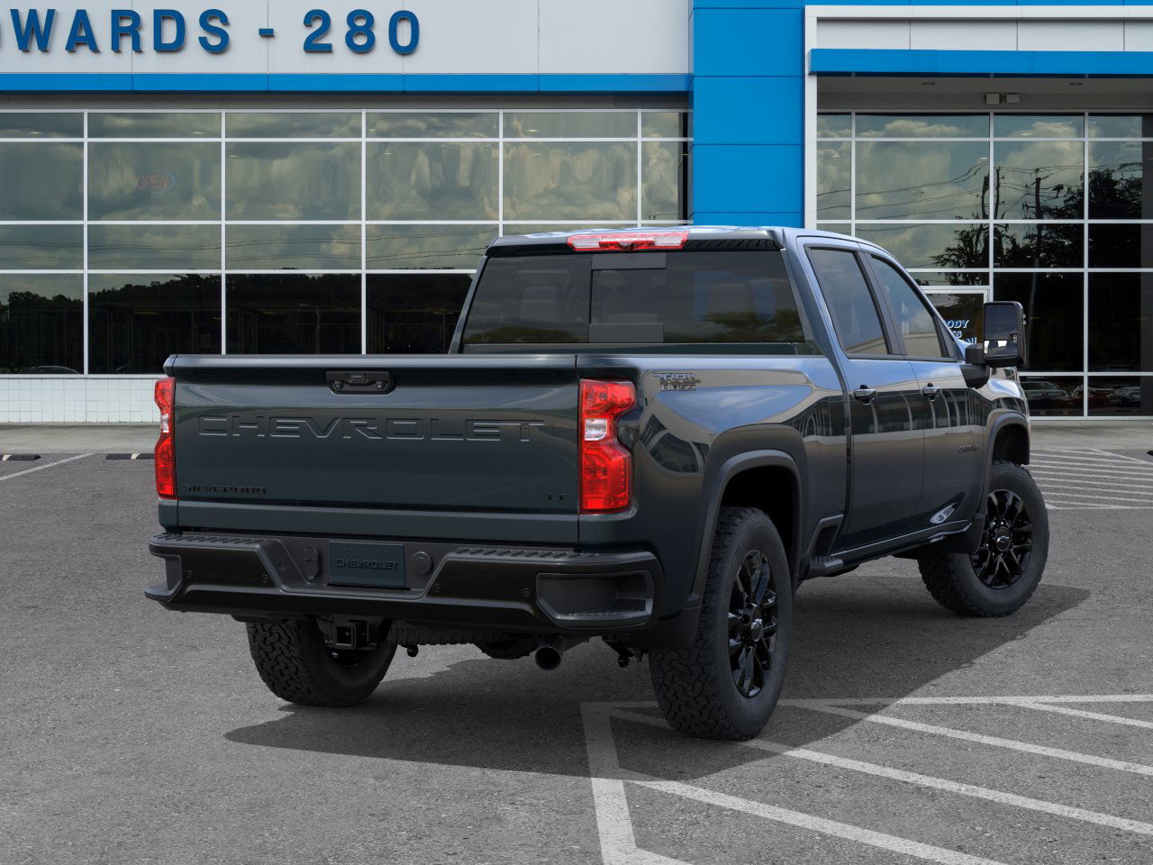 2025 Chevrolet Silverado 2500HD LT photo 4