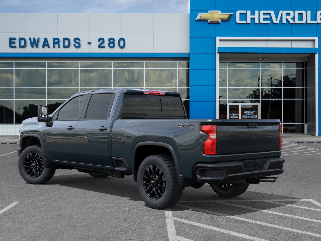 2025 Chevrolet Silverado 2500HD LT photo 3