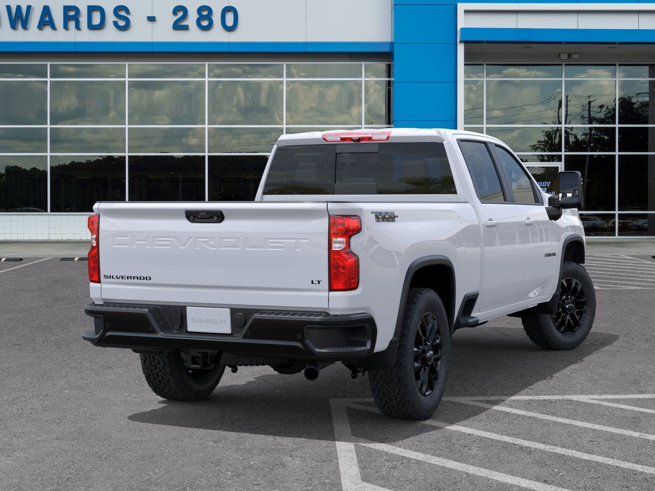 2025 Chevrolet Silverado 2500HD LT photo 4