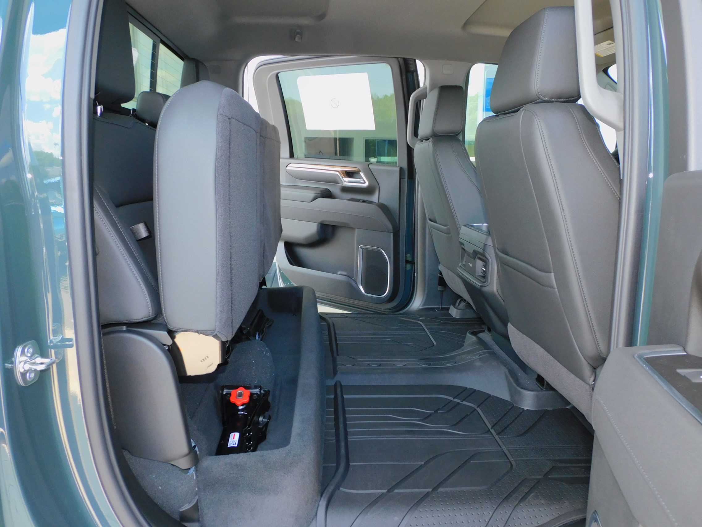 New 2026 Cypress Gray Chevrolet LT image 26